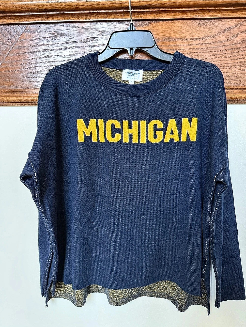 Michigan Sweater Maize & Blue NWT